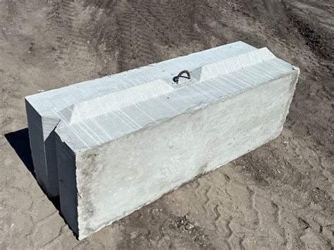 Precast Concrete Barriers