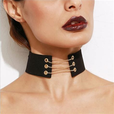 High Quality Lace Up Choker Black Velvet Choker Necklace Women Gothic