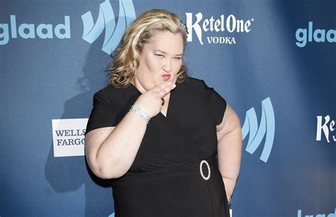 Mama June S Daughter Anna Chickadee Cardwell Has Stage Cancer Honey Boo Boo Confirms Sister