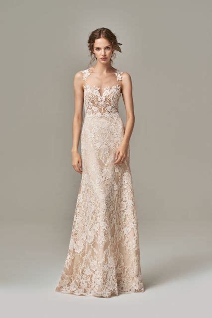 Check spelling or type a new query. gefunden bei Happy Brautmoden, Brautkleid elegant ...