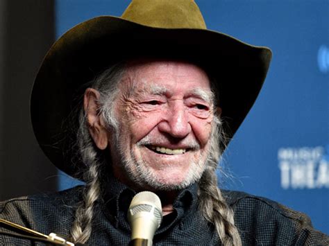 Willie Nelson Cancels Shows Recuperates In Texas Koli Fm