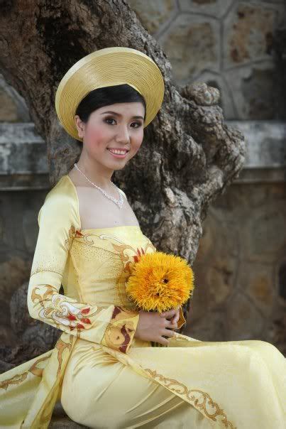 Ao Dai Lotus Ao Dai Hoa Sen Ao Dai Vietnamese Dress Victorian Dress