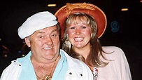 Tribute show to comedy legend Les Dawson makes good impression on widow ...