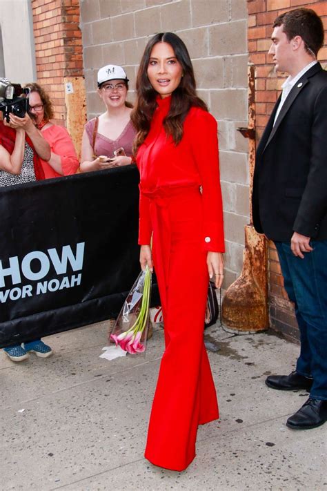 Olivia Munn Arrives At The Daily Show With Trevor Noah 13 Gotceleb