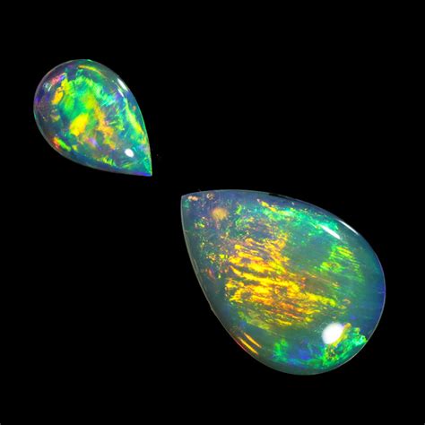 069cts 2pcs Crystal Fire Opals Calibrated Ws768