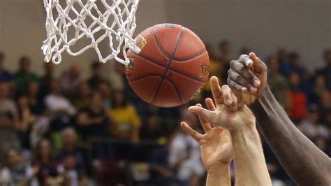 Basketball 24 provides live basketball scores and other basketball information from around the world including european and american minor leagues, asian and australian basketball leagues and other. Basketball - Spaß von A bis Z - Sportarten - Kann es ...