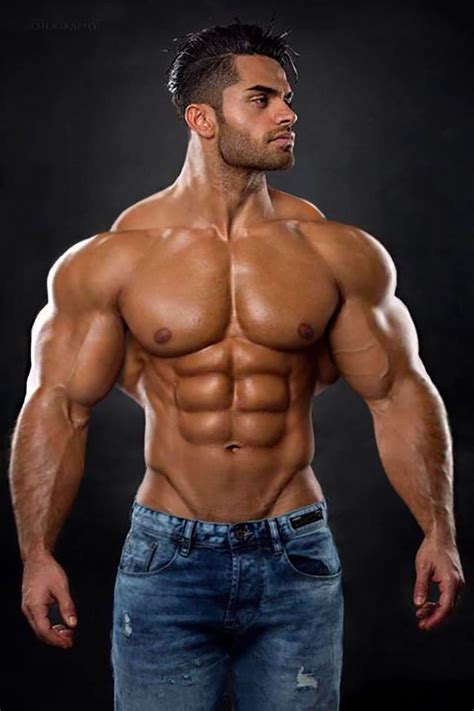 Muscle Morphs By Hardtrainer Muscle Hunks Muscle Men Hot Sex Picture