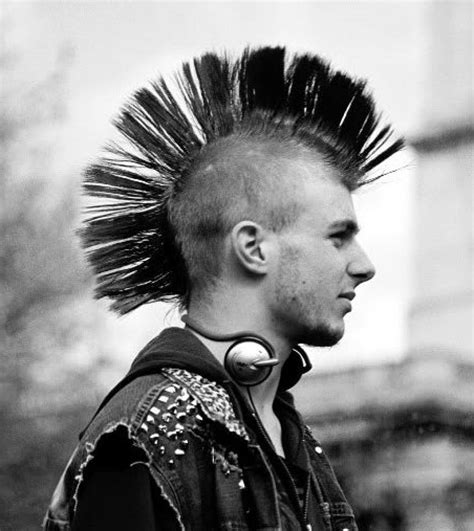 Recommended Mohawk Hairstyle For Men Punk Haircut Rock Hairstyles Mohawk Hairstyles