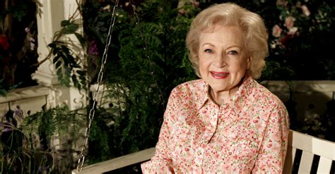 Why Betty White Decided Never To Have Children Rare