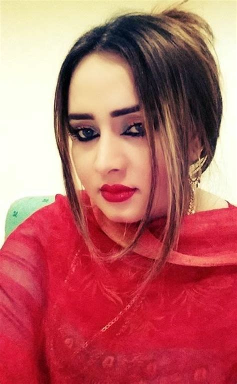 Hot Mujra Nadia Gul Pashto Hot Dance Video 2014