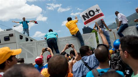 venezolaner protestieren erneut gegen verfassungspläne