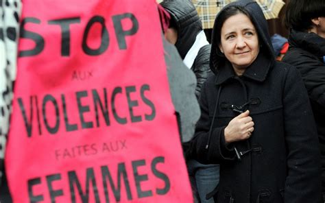 Violences Sexistes Les Féministes Espèrent Beaucoup De Manifestants à