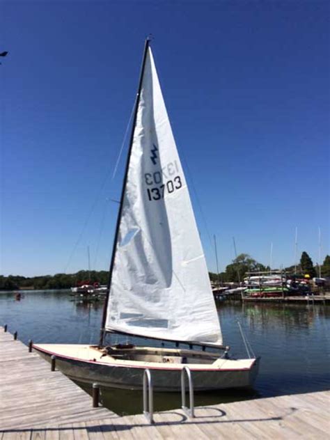 Lightning 19 Ft 1982 Dallas Texas Sailboat For Sale From Sailing