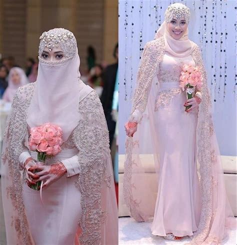 New Watteau Muslim Arabic Hot Wedding Dresses Mermaid High Neck Satin With Sash Beaded Crystals