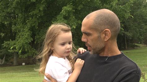 father reunites with missing daughter wnky news 40 television