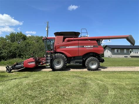 Dunkle Auction Services 2012 Case Ih 8230 Sp Combine W 2013 Case Ih