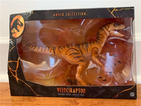 Mavin Jurassic Park Lost World Amber Collection Tiger Velociraptor