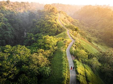 10 Spot Sunrise Di Bali Paling Indah Yang Wajib Dikunjungi