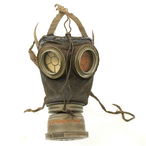 Original Imperial German Wwi M1917 Ledermaske Gas Mask With Can And Fi