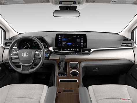 2023 Toyota Sienna 130 Interior Photos Us News