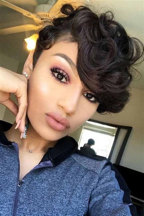 Curly hair and pixie cut can go with together beautifully! How to Style a Pixie Cut: Short Hair is Versatile!