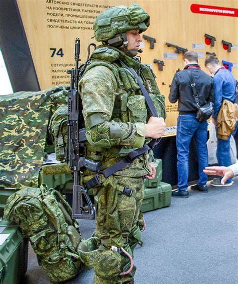 Russia Unveils Exoskeleton For Ratnik Battle Gear Russia Beyond