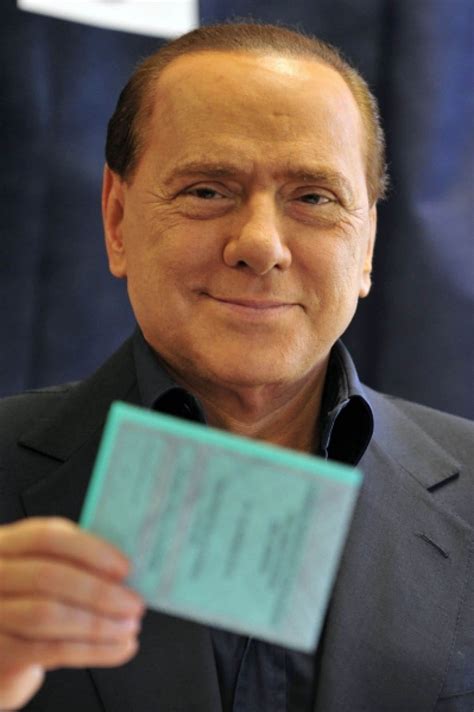 Élections Régionales Partielles Le Test Des Urnes Pour Berlusconi Le Devoir