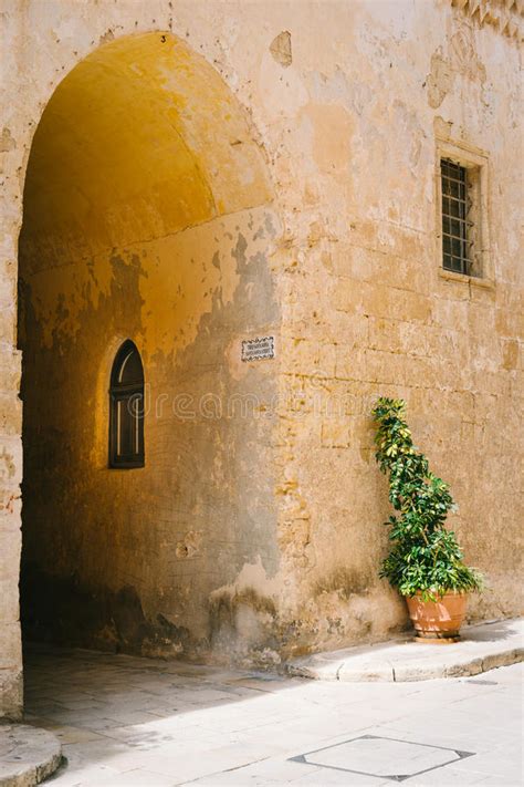 Narrow Street Of Mdina Malta Stock Image Image Of Facade Culture