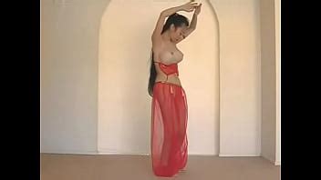 Beautiful Thai Belly Dancer