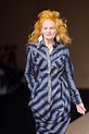 Designer Vivienne Westwood | GlamBoulevard | Modestil, Fashion week ...