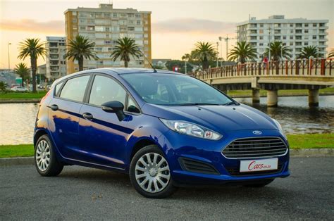 Ford Fiesta 10t Ambiente Automatic 2015 Review