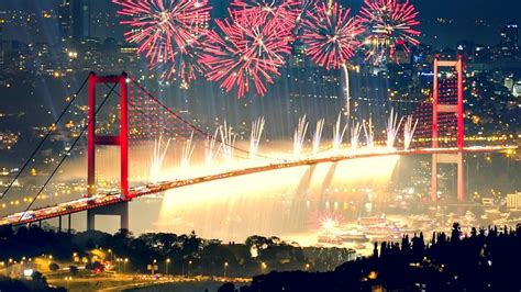 Still, it's comforting to know that a lot of familiar faces will be returning to emcee the countdown to 2021. Istanbul New Years Eve 2021 - New Years Eve Istanbul 2021 ...