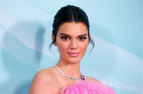 Photographer Russell James Defends Kendall Jenners Supermodel Status