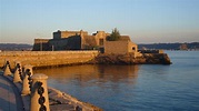 Castle of San Antón: archaeological treasures in a historic building ...