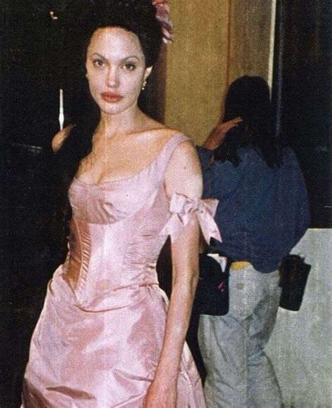 Angelina Jolie🎀 90s Model Aesthetic 90s Actresses Angelina Jolie