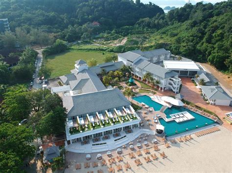 A beach front budget hotel in langkawi island with a great location right on cenang beach. 10 Hotel Menarik Di Pantai Cenang - TCER.MY