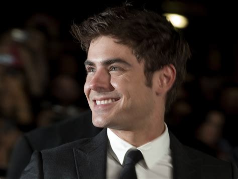 Zac Efron Wallpapers Images Photos Pictures Backgrounds