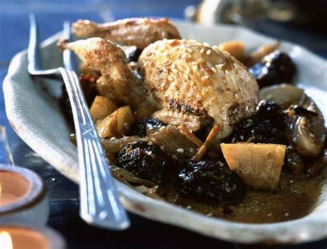 Œufs de caille en cocotte à lhuile de truffe. Cailles aux pruneaux et au foie grasVoir la recette ...
