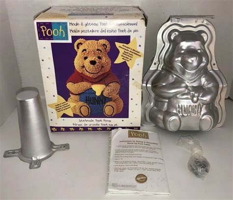 Wilton Winnie The Pooh Stand Up Cake Pan 3d 3 D 1998 Disney 2105 3002 Complete Ebay Cake