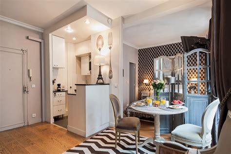 Stylish, renovated studio apartment on rue Bonaparte in the heart of Paris — Paris Property Group