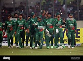 Bangladeschs Spieler feiern nach ihrem Sieg im zweiten eintägigen ...