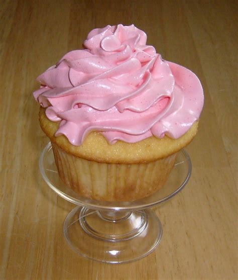 This recipe is good but has flaws with the method. Happier Than A Pig In Mud: Jello Frosting