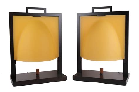 At Auction Pair Of Chi Wing Lo For Giorgetti Nao Lamps