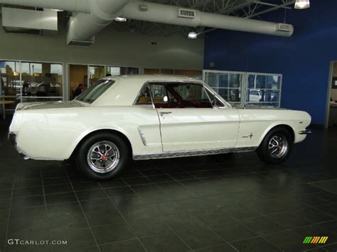 Wimbledon White 1965 Ford Mustang Coupe Exterior Photo 68366254