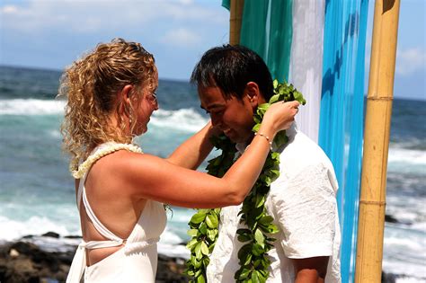 Tami Albert Wedding Photos In Hawaii