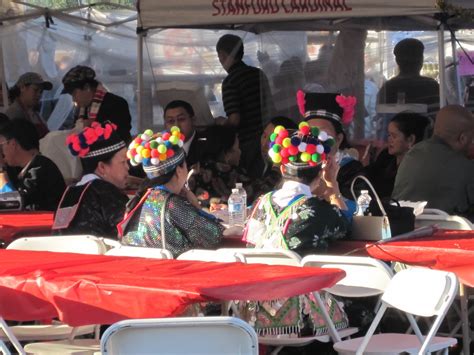 heckasac: Hmong New Year