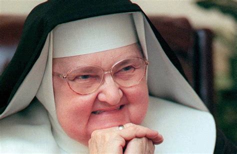 Mother Angelica Created A Catholic Media Empire 1923 2016 Wsj