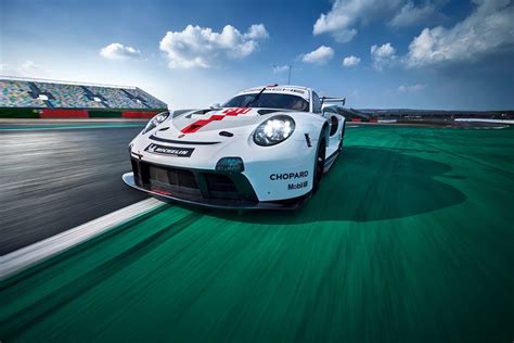 Vehicles Porsche 911 Rsr 4k Ultra Hd Wallpaper