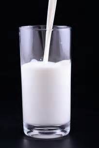 Dr Oz Hemp Milk Coconut Milk And Almond Milk Health Benefits Well Buzz