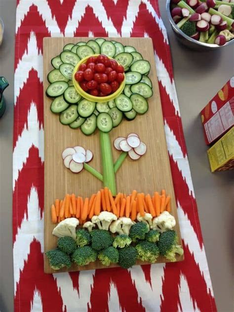 This christmas vegetables recipe will help you to get your assortment of vegetables just right; Best fruit vegetable veggie tray ideas for parties fun vegan food recipes (With images ...